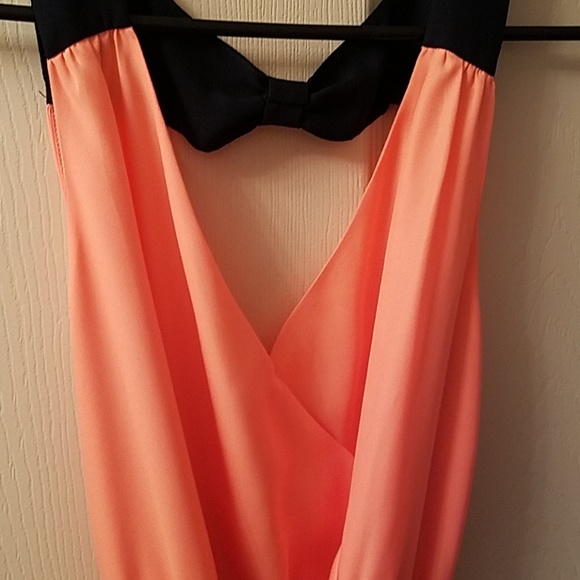 Coral and navy dress with a tie waist - Picture 3 of 5